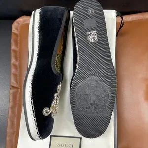 Gucci | Shoes | Gucci Velvet Nwot Beaded Accent Black  display picture 1